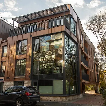 Tatari 16 City Centre New Апартаменты *