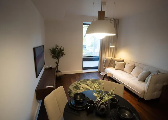 Tatari 16 City Centre New Апартаменты *